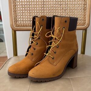 Timberland Women's Brown Lace-Up Heeled Boots